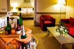 Fantasia Deluxe Hotel 