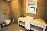 Efe Boutique Hotel Bathroom