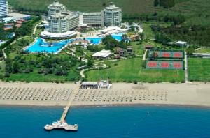 Rixos Lares